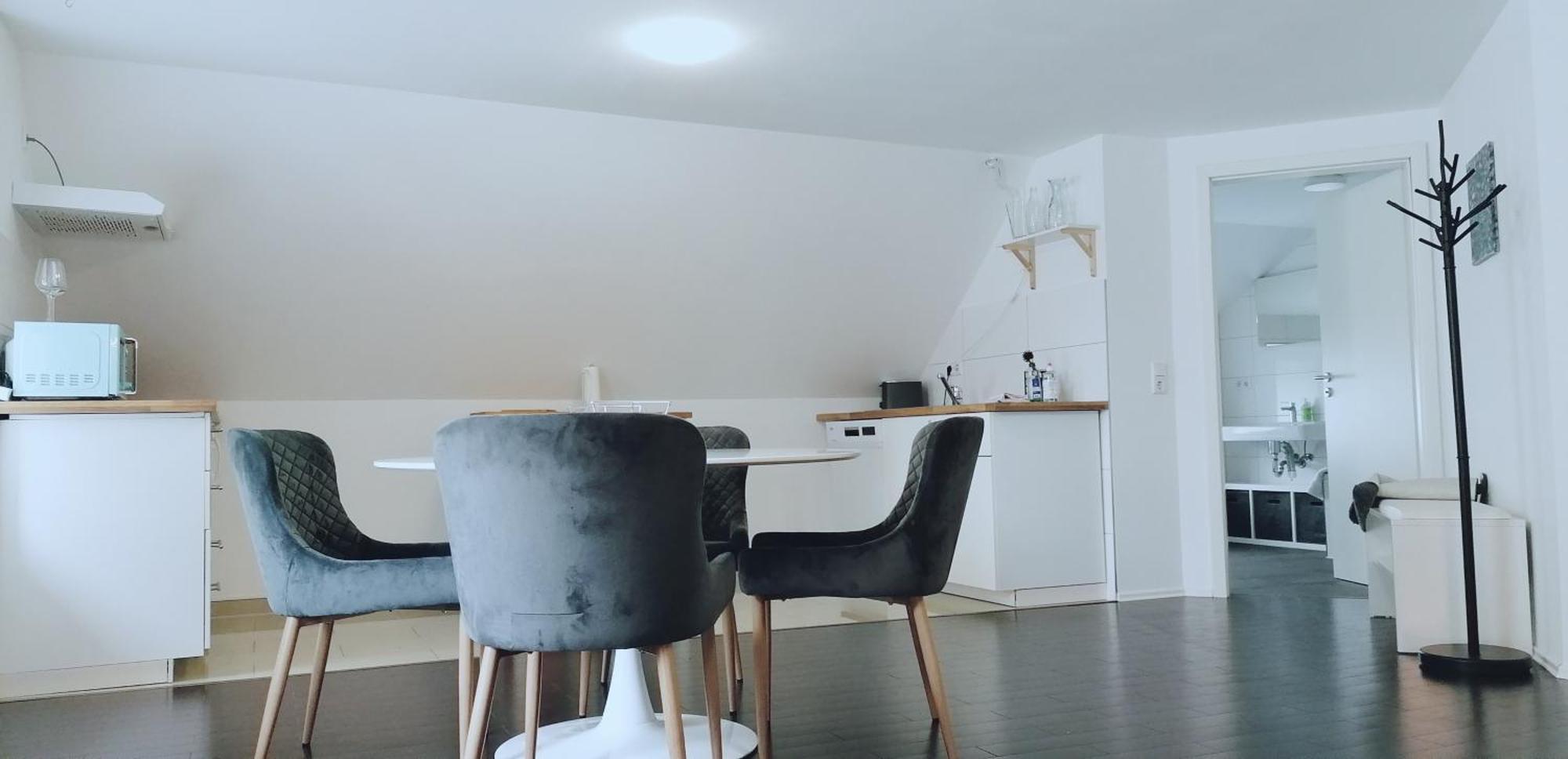 Sleep Well Apartments Detmold - Tempur Beds- Neu - Top Lage - Free Parking - Wifi Exterior foto