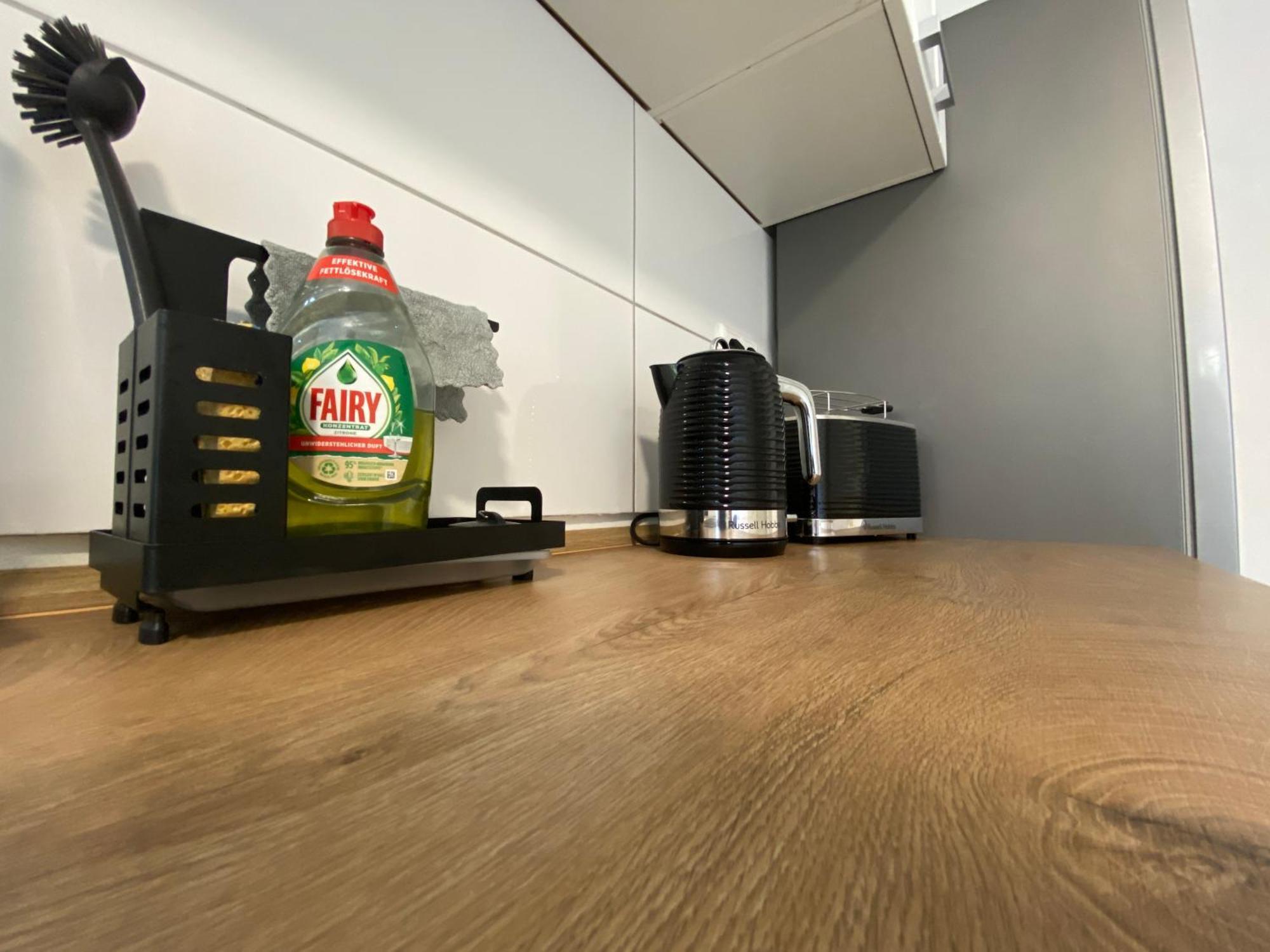 Sleep Well Apartments Detmold - Tempur Beds- Neu - Top Lage - Free Parking - Wifi Exterior foto